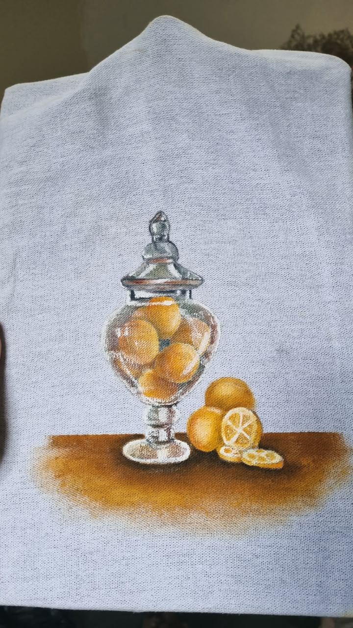 Estudo de pintura em tecido com limoes